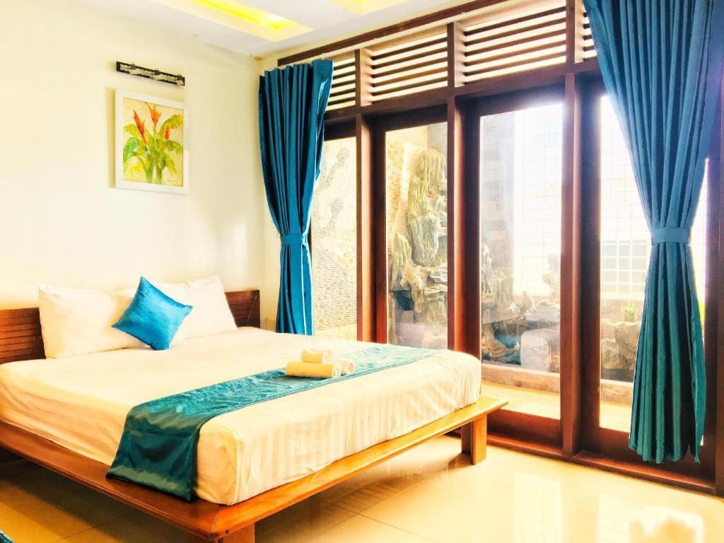 Whale Ocean View Hotel Da Nang Dış mekan fotoğraf