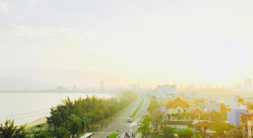 Whale Ocean View Hotel Da Nang Dış mekan fotoğraf
